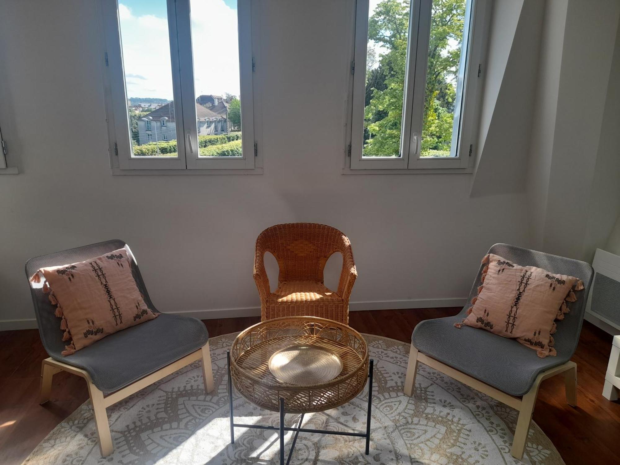 Appart Dans Petit Chateau En Centre Ville Lagny Exteriör bild